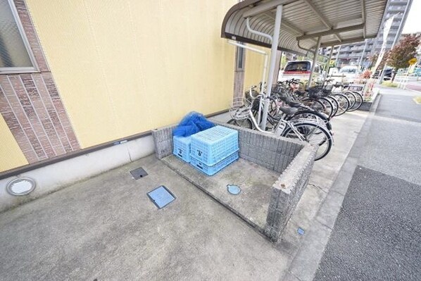 ボナールハウス新川の物件内観写真